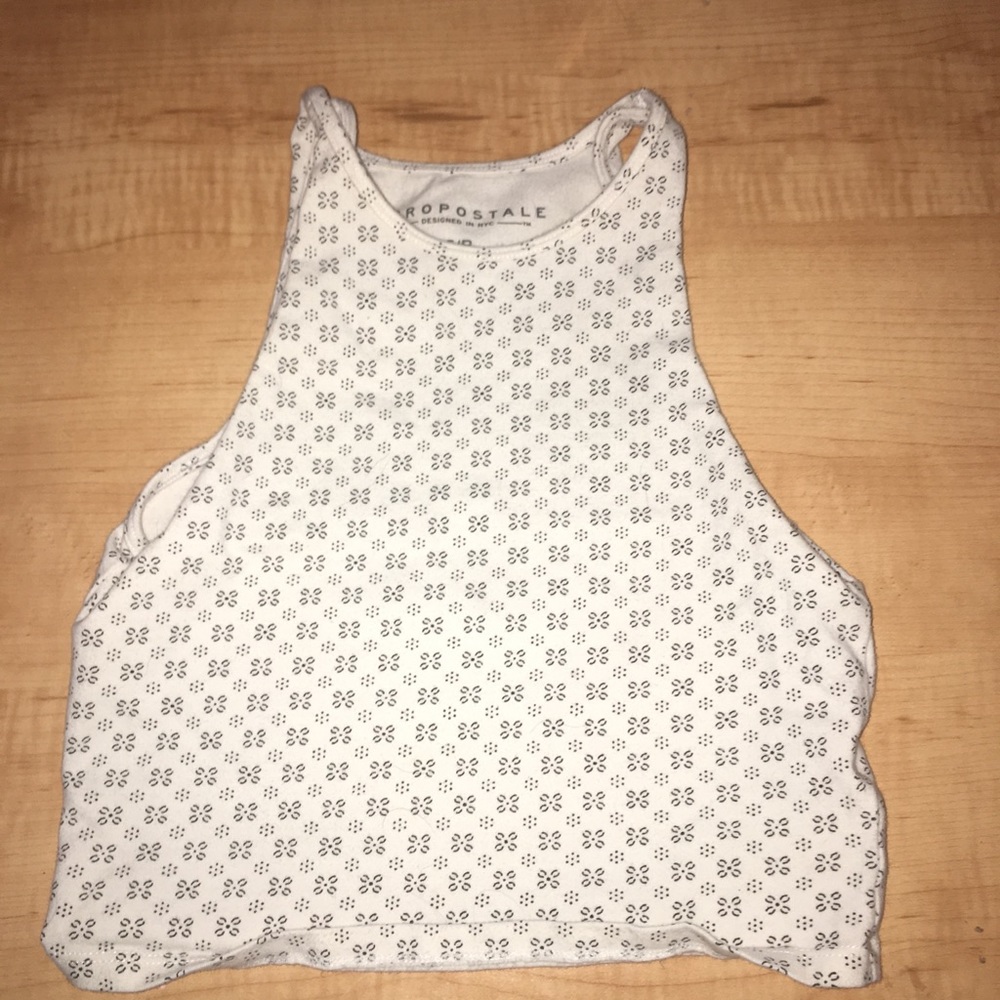 AERO CROP TOP
